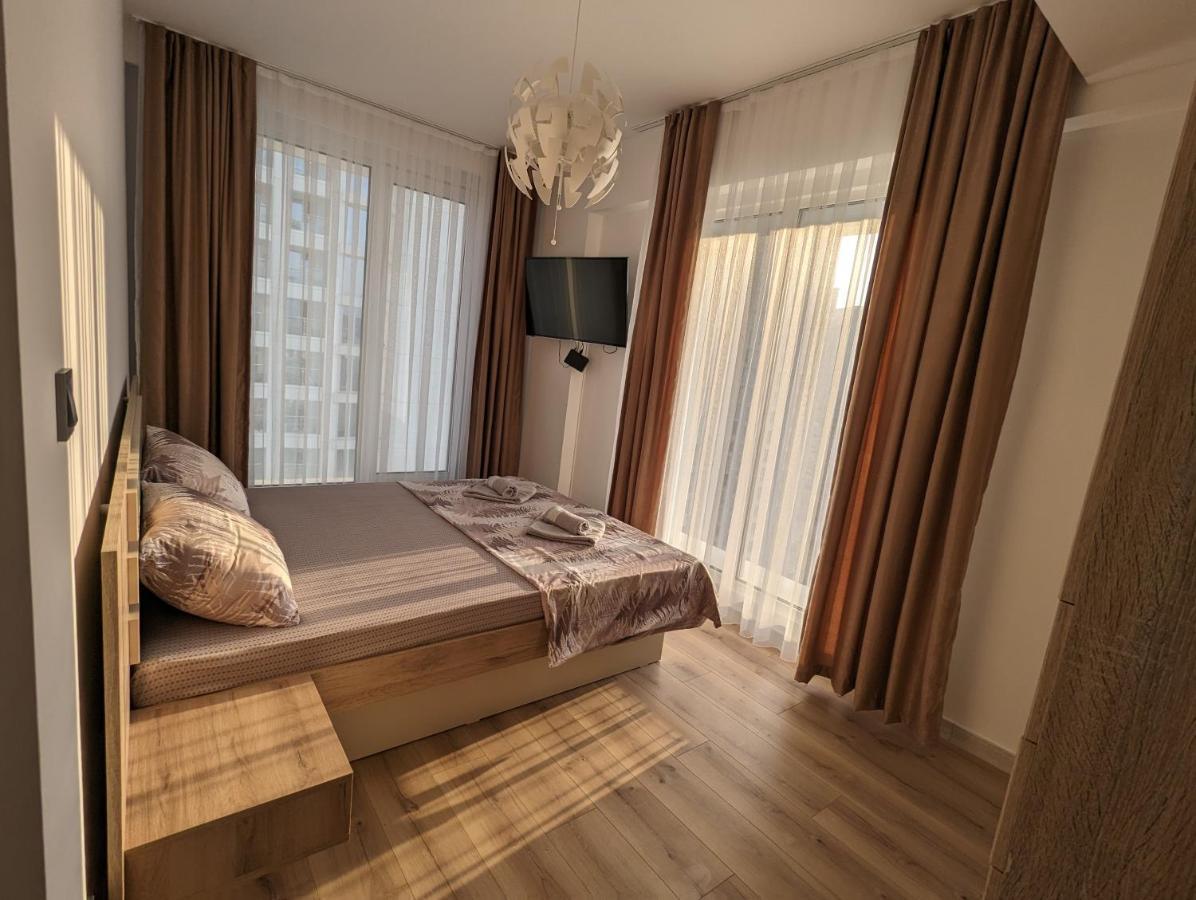 16Th Floor Sky View Condo With Pool And Fitness Skopie Exterior foto