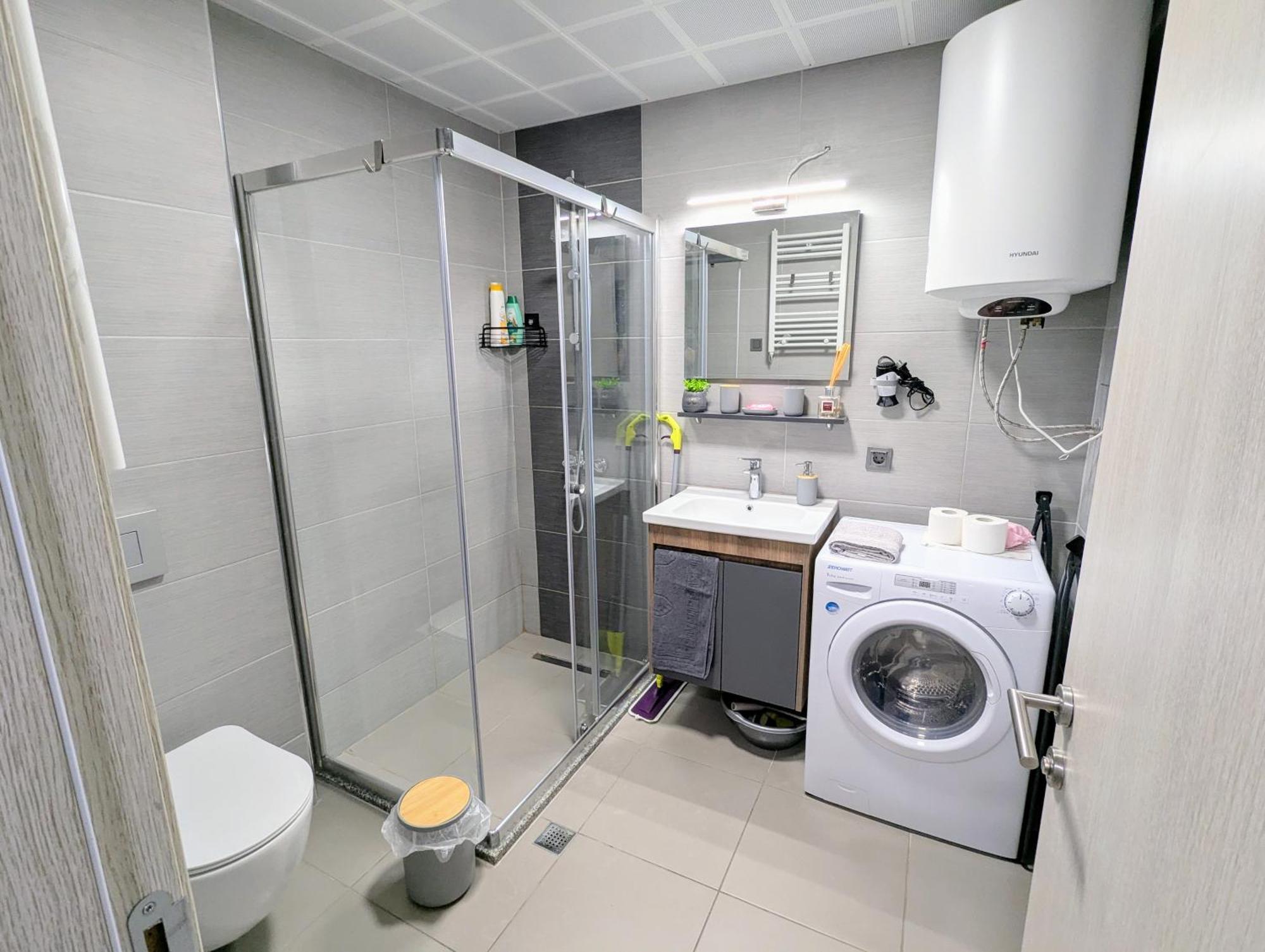 16Th Floor Sky View Condo With Pool And Fitness Skopie Exterior foto